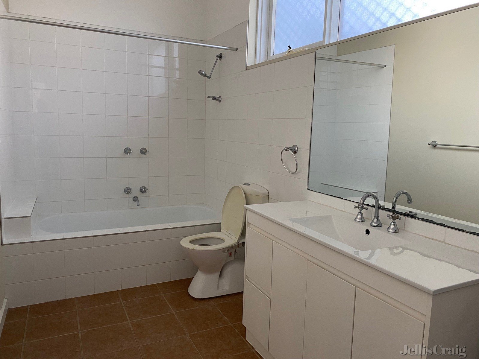 2/579 Queensberry Street, North Melbourne image 5