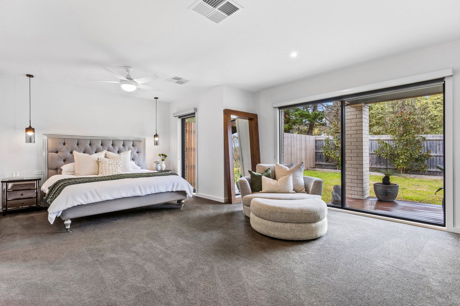 Property Gallery Thumbnail 5