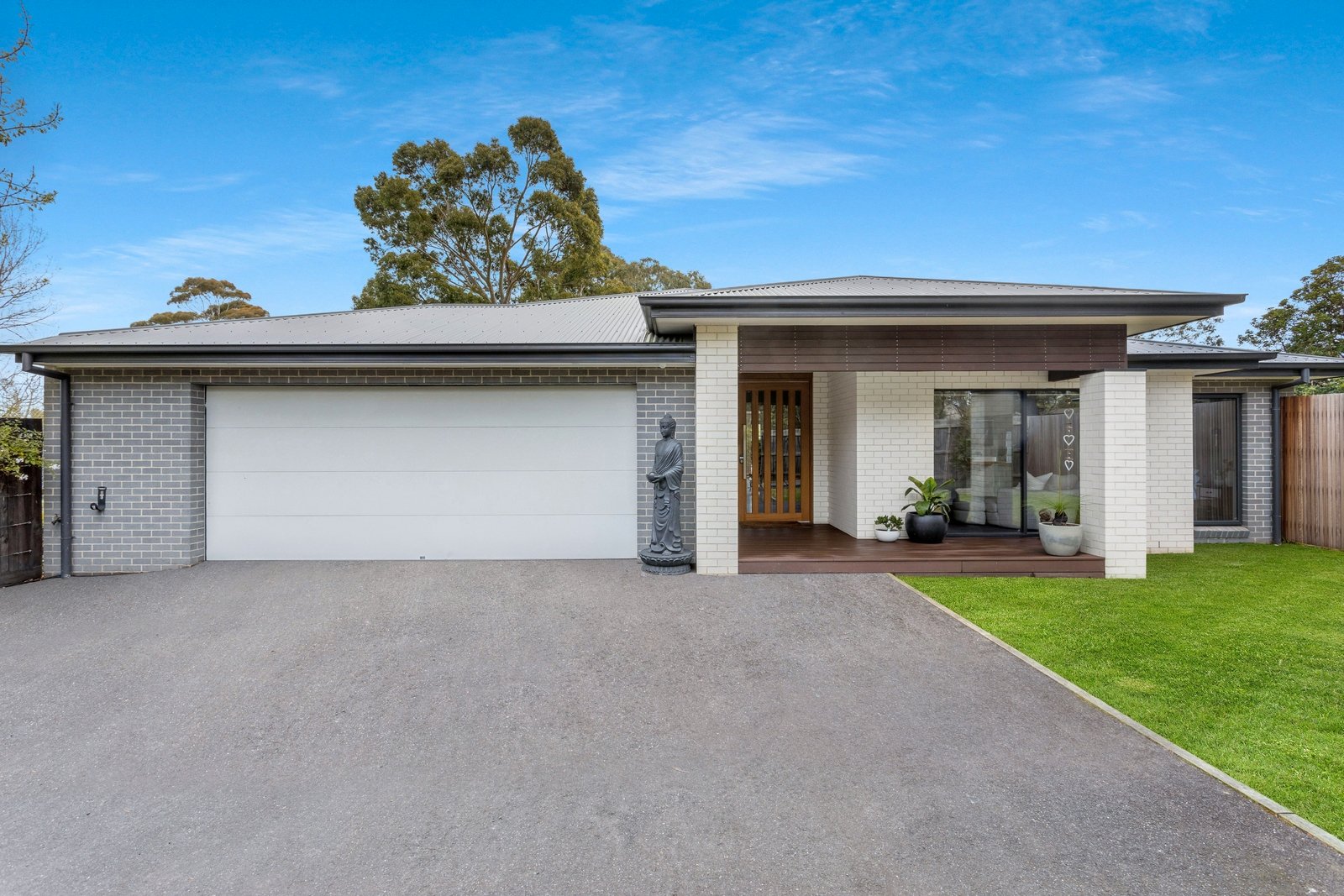 Property Gallery Thumbnail 10