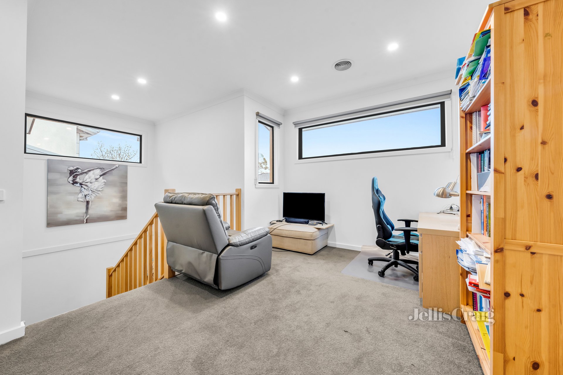 2/58 Albert Street, Mount Waverley image 8