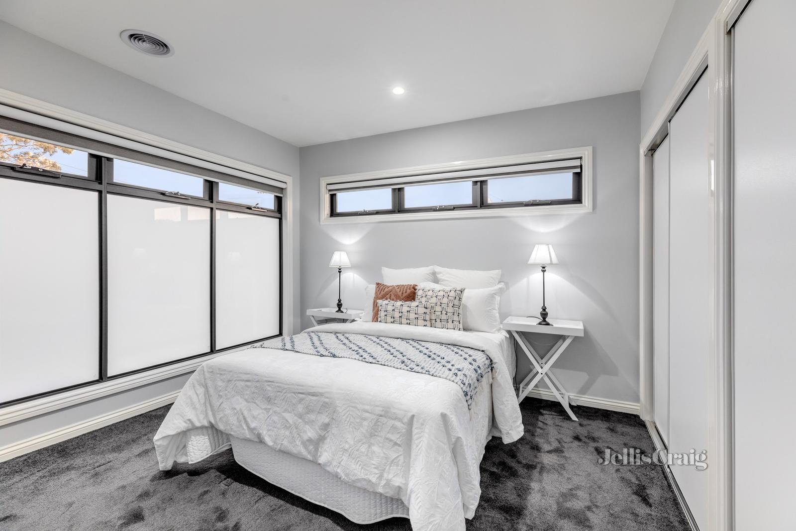 2/58 Larch Crescent, Mount Waverley image 7