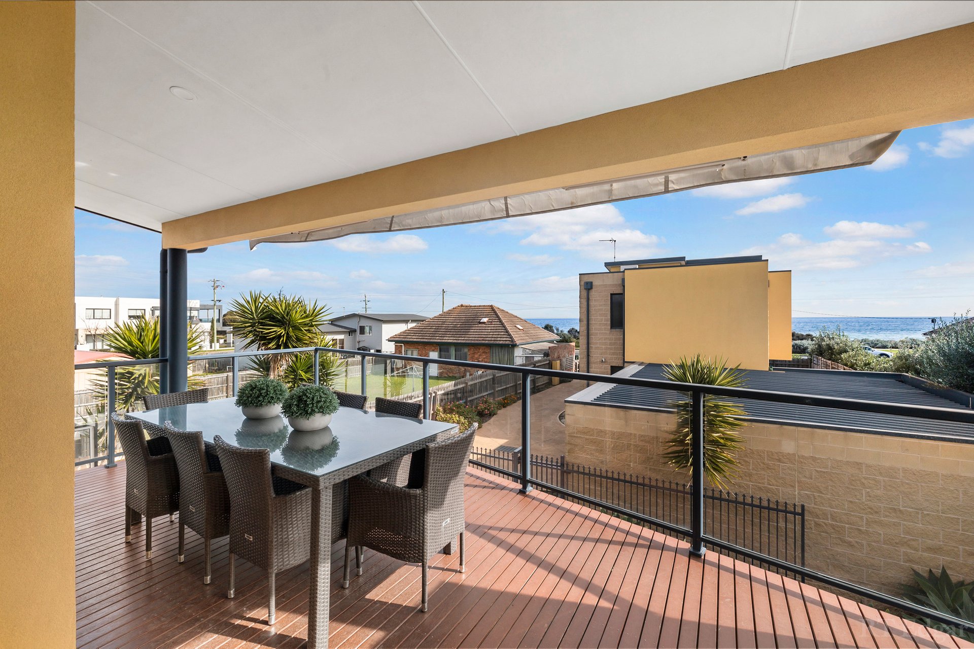 Property Gallery Thumbnail 6