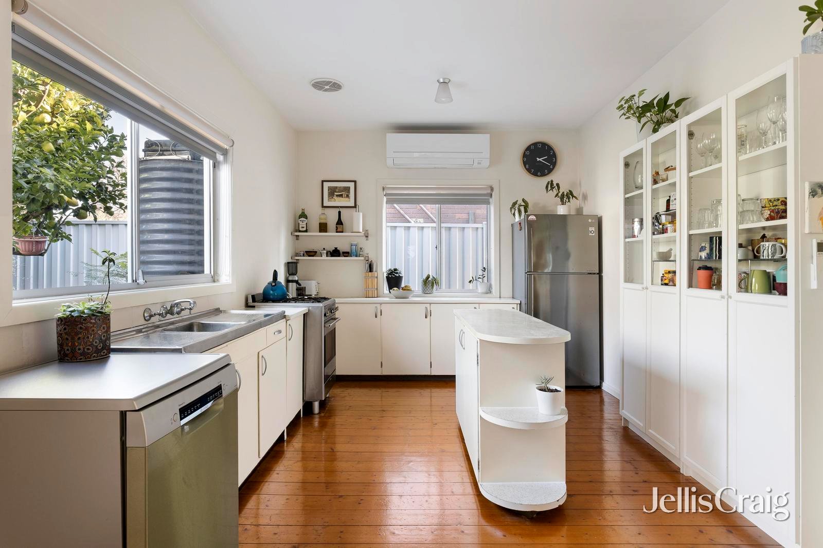 258 Raleigh Street, Thornbury image 5