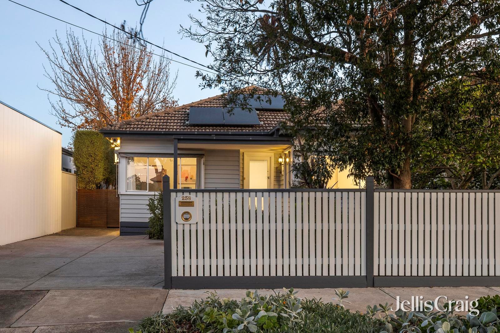 258 Raleigh Street, Thornbury image 18
