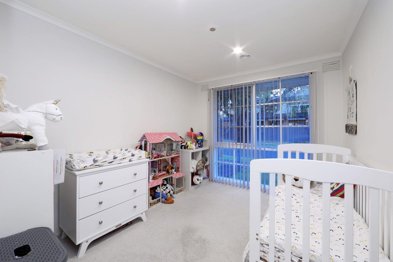 258 Windermere Drive, Ferntree Gully image 8