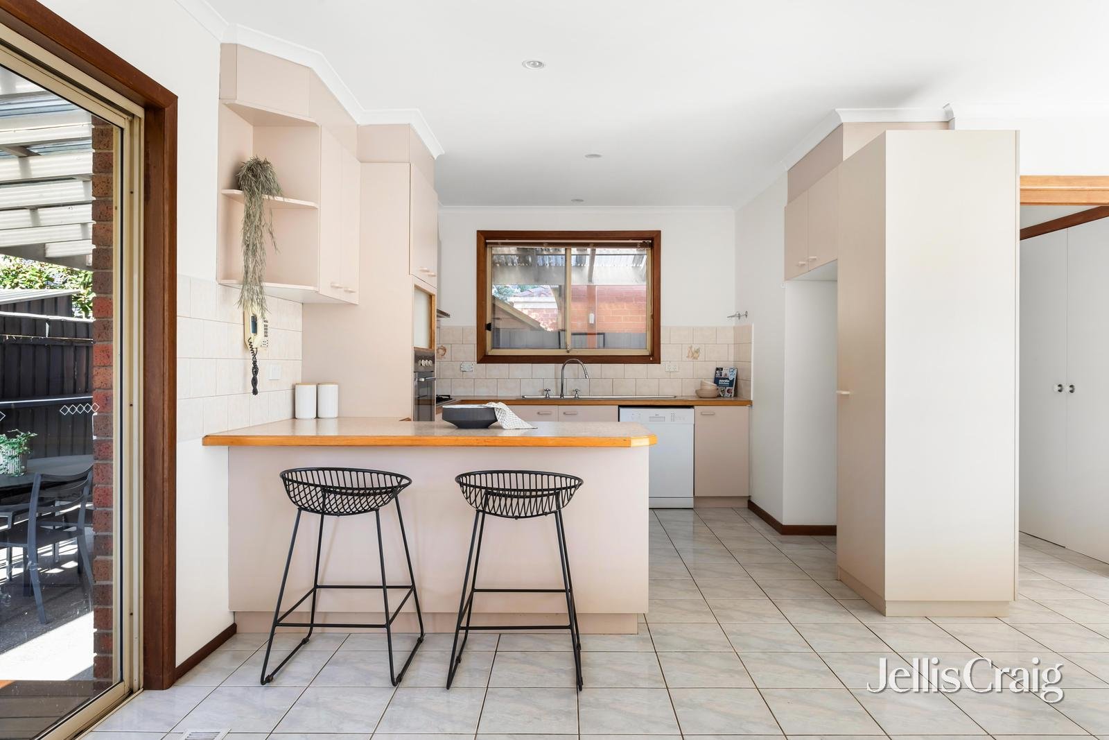 2/589 South Road, Bentleigh&nbsp;East image 5