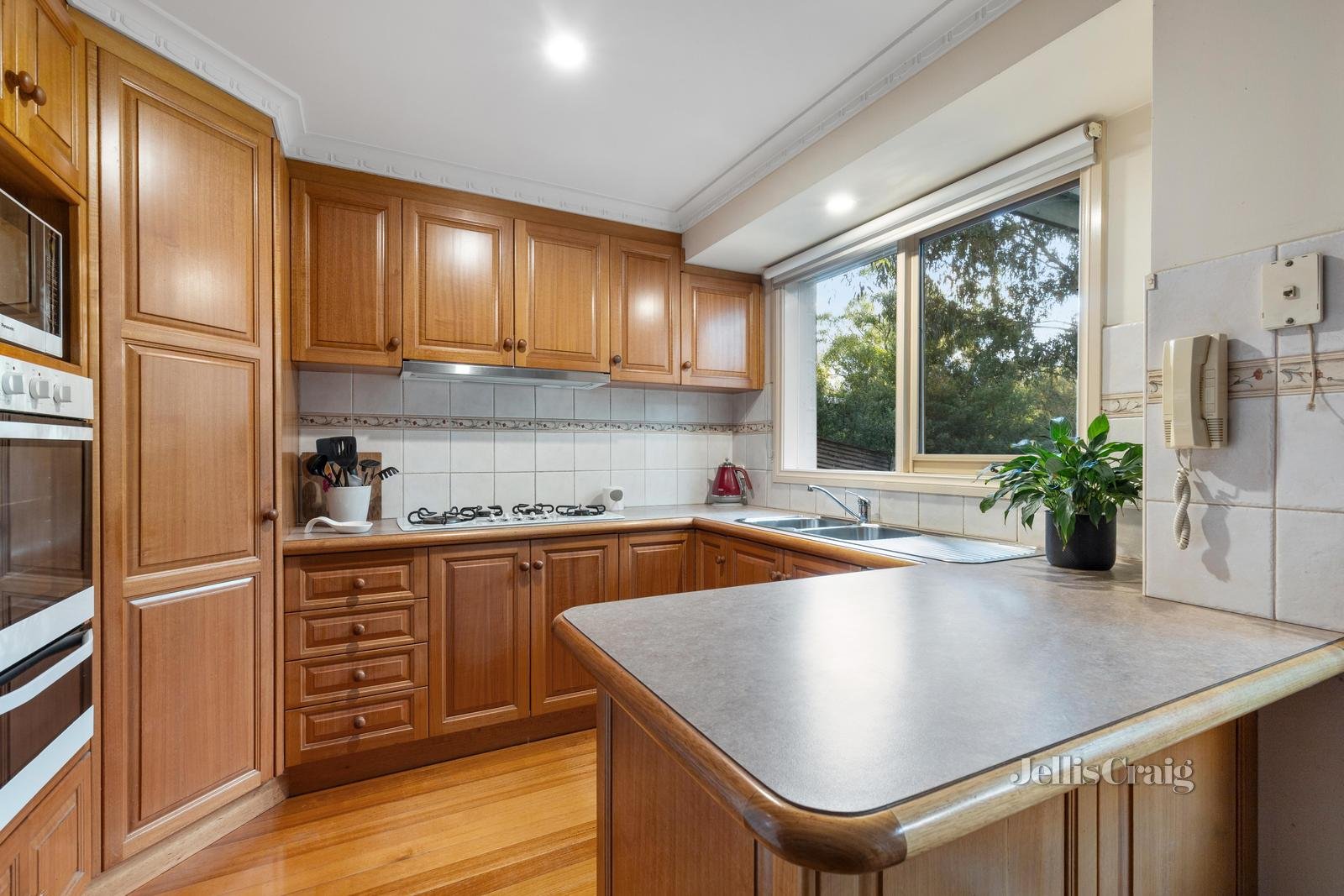 2/59 Batman Road, Eltham image 2