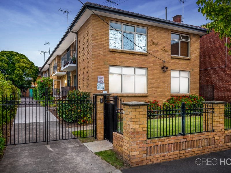 2/59 Carlisle Street, St Kilda image 7