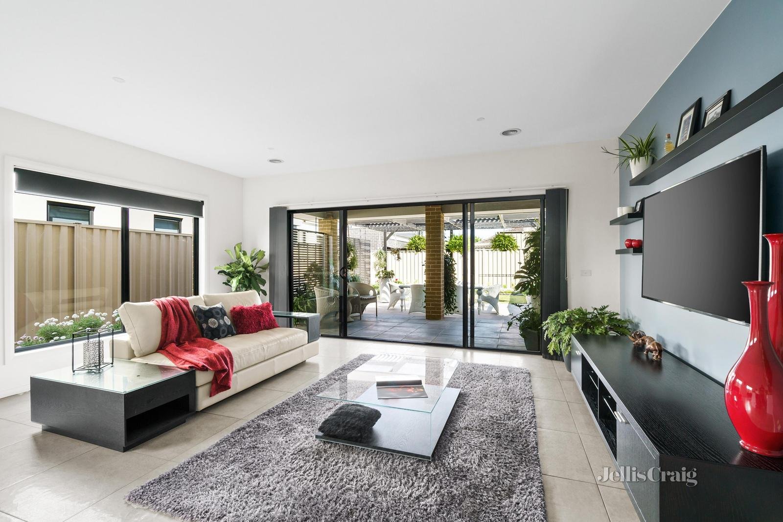 2/59 Clematis Avenue, Altona North image 4