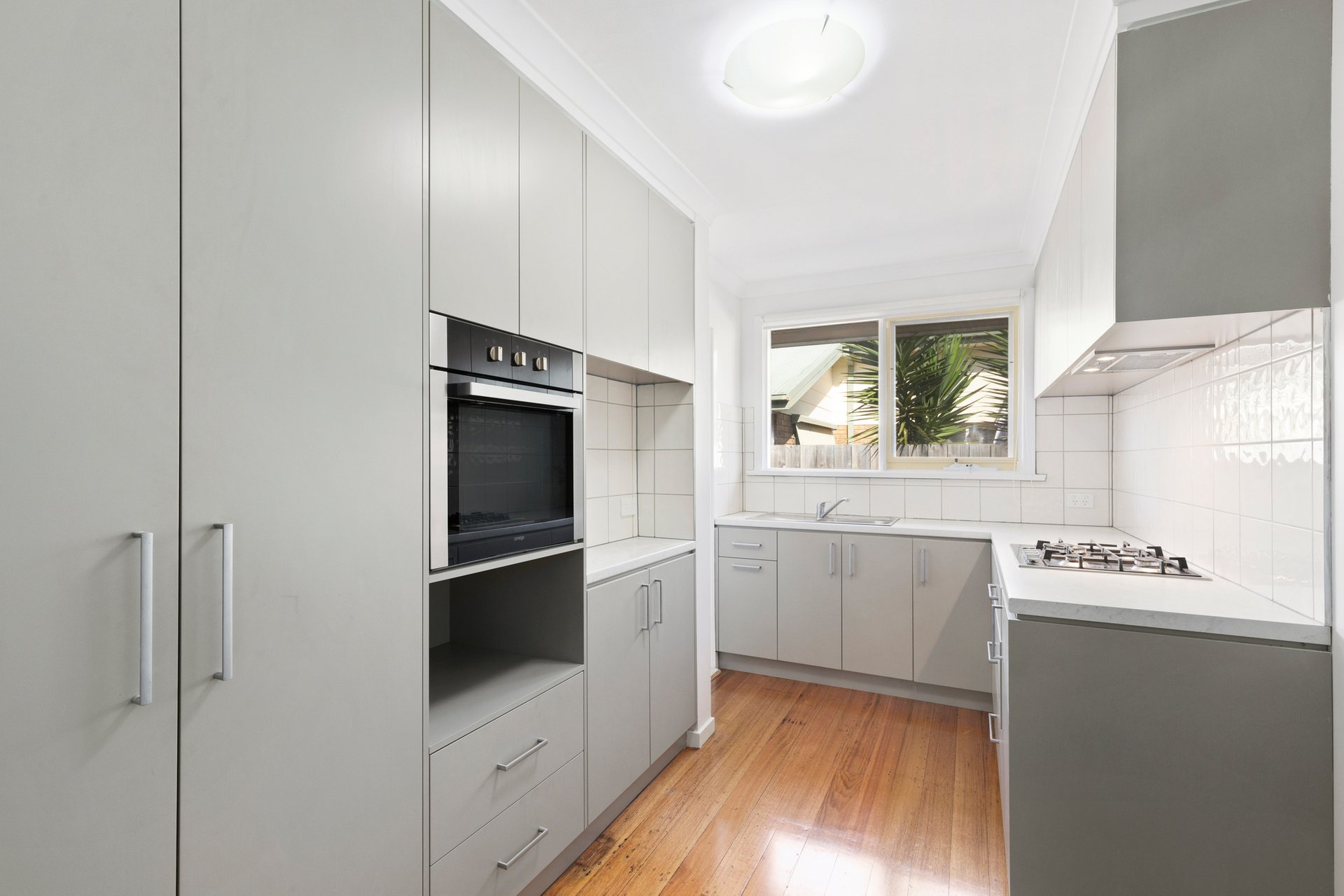 2/59 Como Parade East, Parkdale image 3