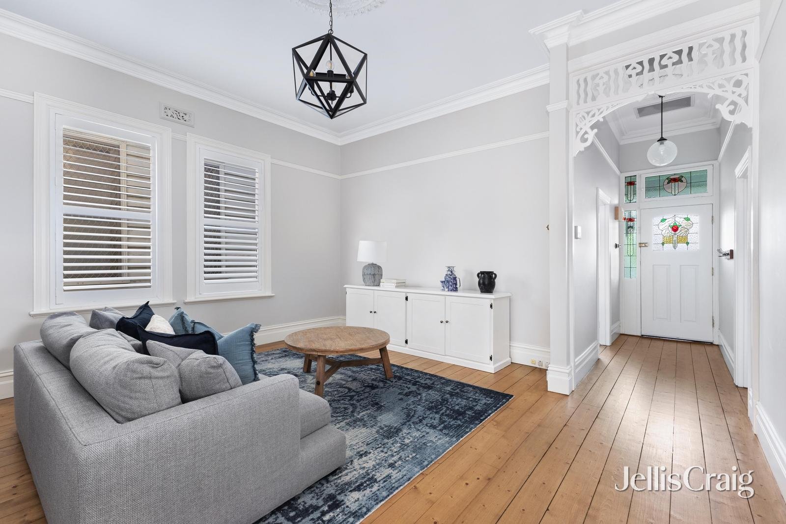 259 Douglas Parade, Newport image 2