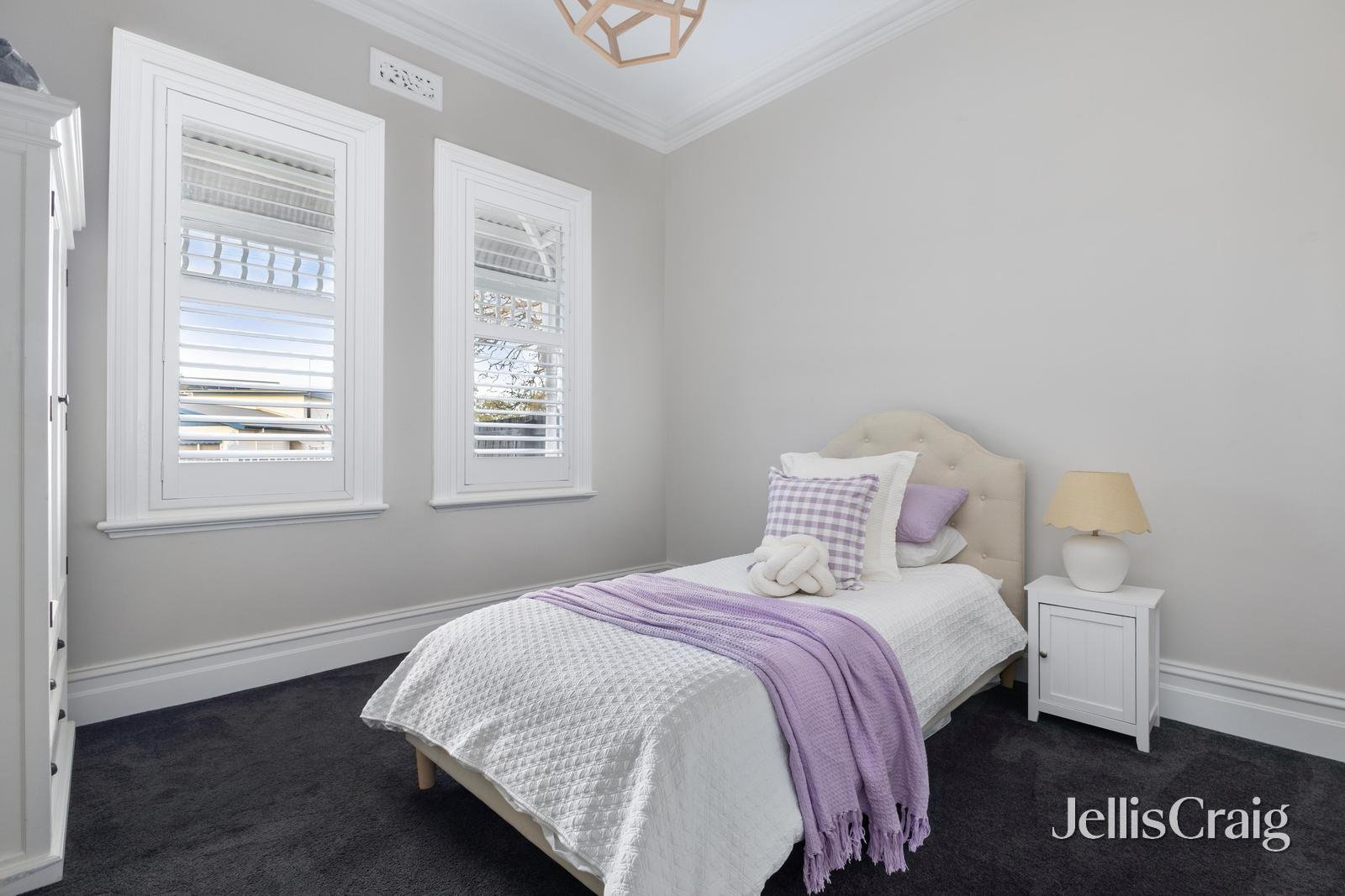 259 Douglas Parade, Newport image 10