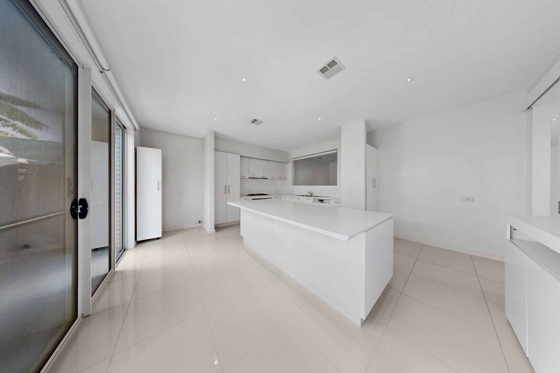 259 Mahoneys Road, Forest Hill image 7