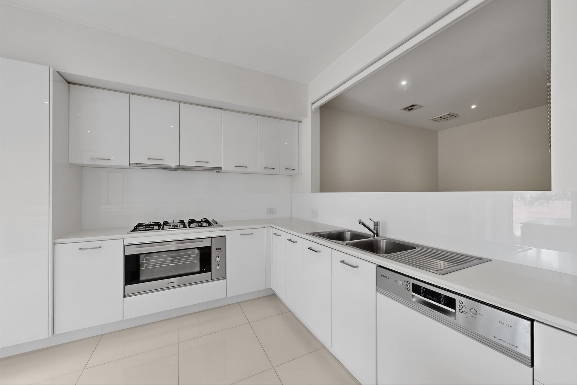 259 Mahoneys Road, Forest Hill image 8