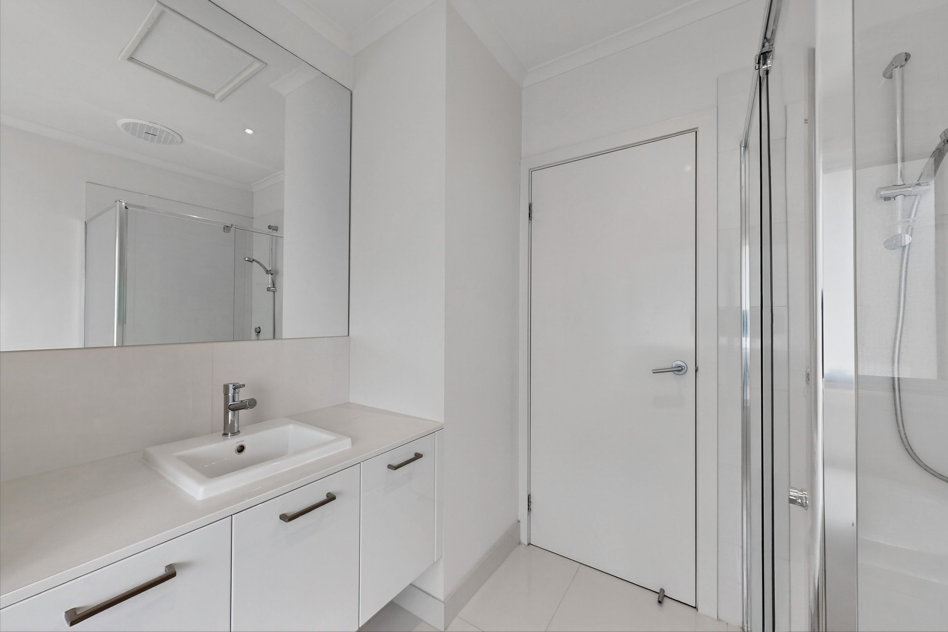 259 Mahoneys Road, Forest Hill image 15