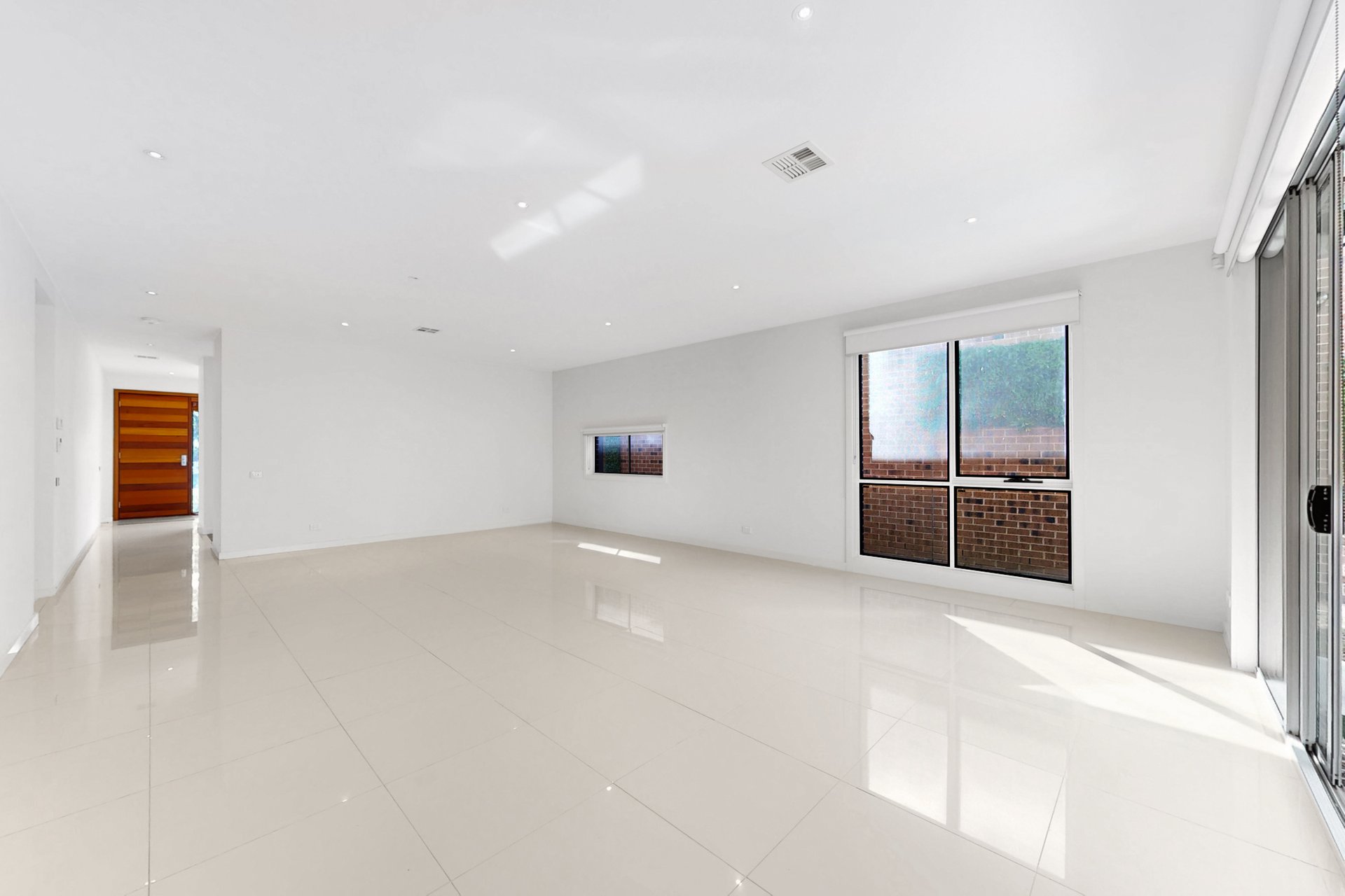 259 Mahoneys Road, Forest Hill image 5