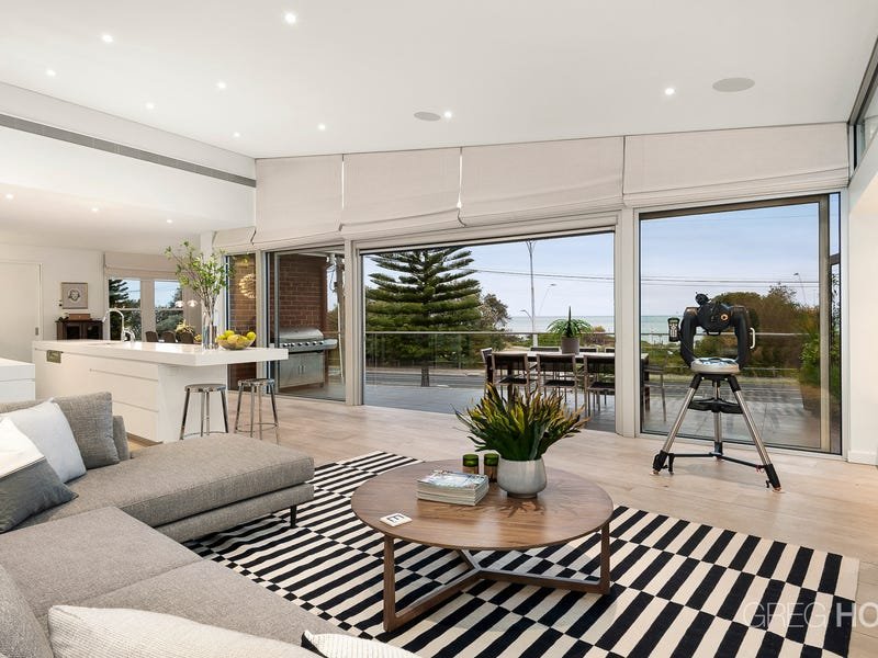 259 The Boulevard, Port Melbourne image 2