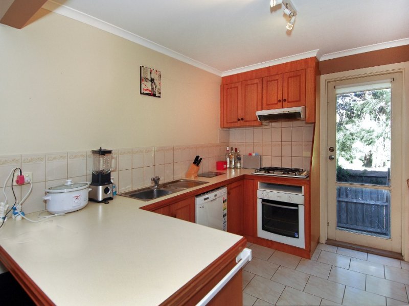 2/59 Victory Way, Highton image 4