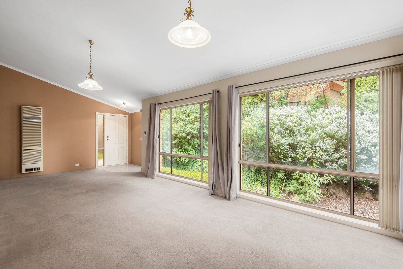 2/59 Victory Way, Highton image 3