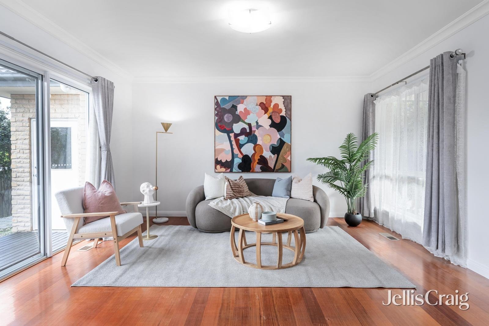 2/590 Blackburn Road, Glen Waverley image 2