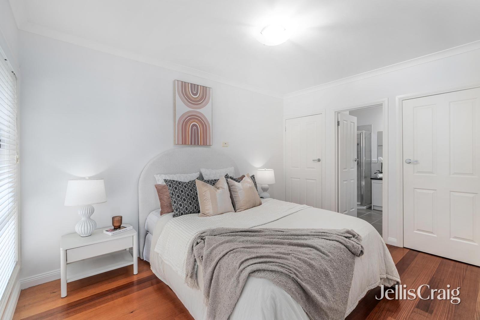 2/590 Blackburn Road, Glen Waverley image 5