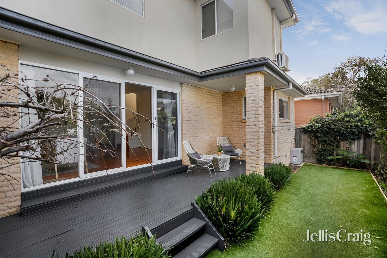 2/590 Blackburn Road, Glen Waverley image 11