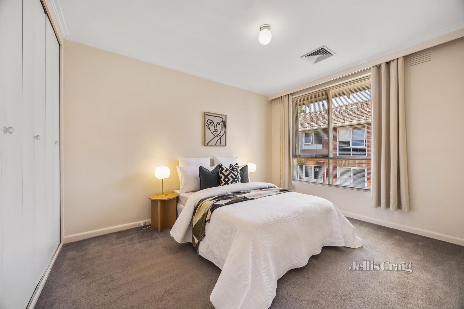 2/596 Riversdale Road, Camberwell image 3