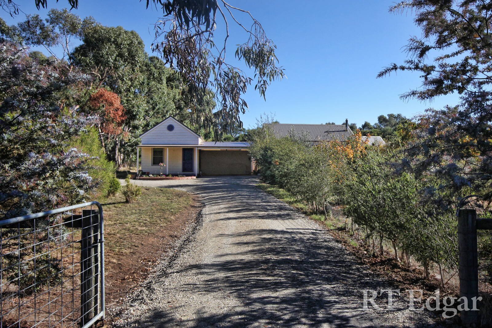Property Gallery Thumbnail 2