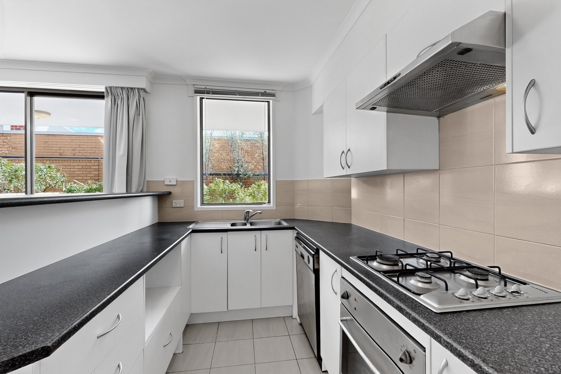 2 / 599 Malvern Road TOORAK