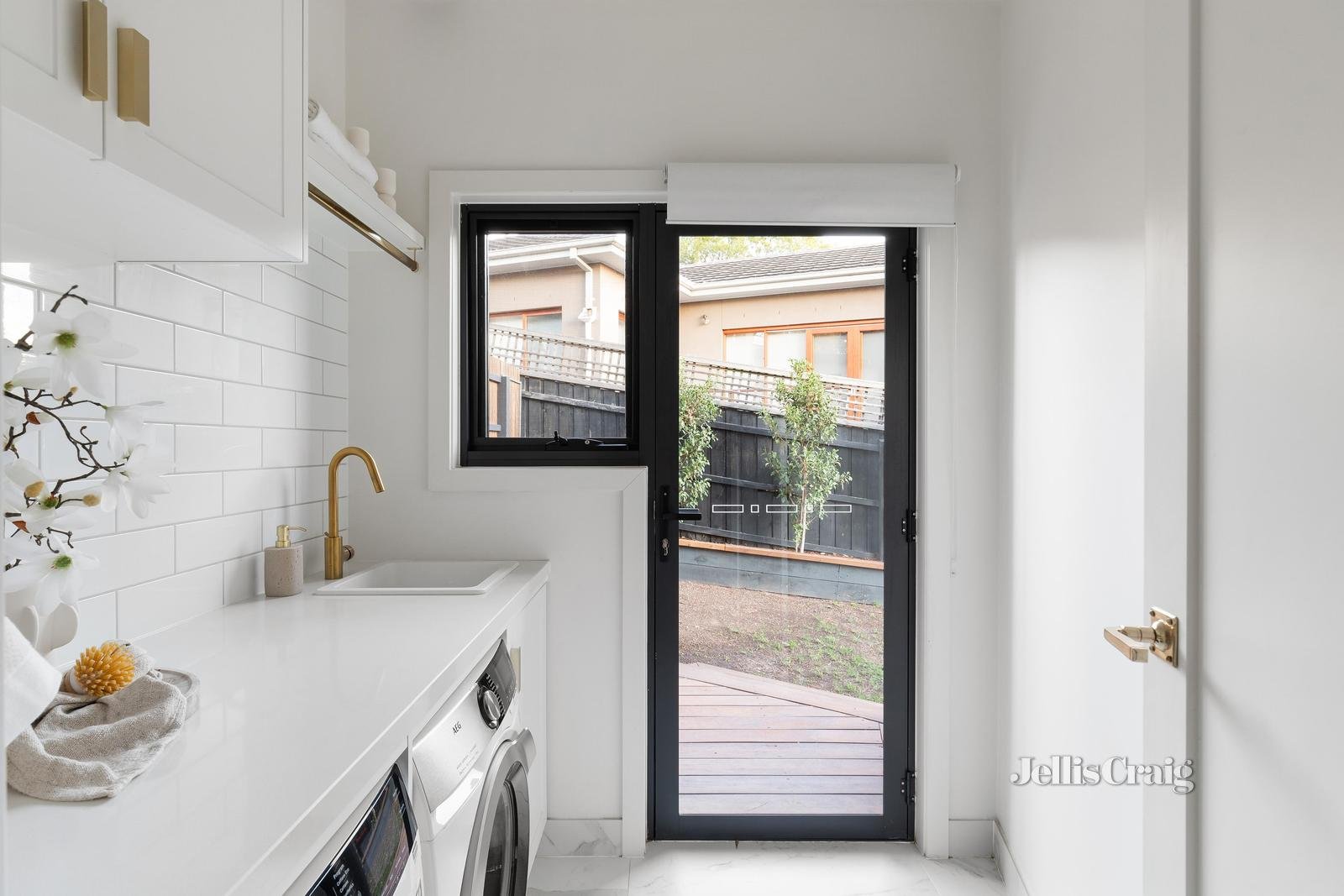 25a Davey Road, Montmorency image 17