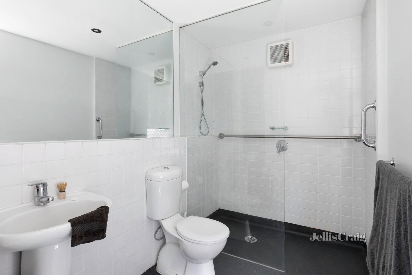 25A Grant Street, Clifton Hill image 7