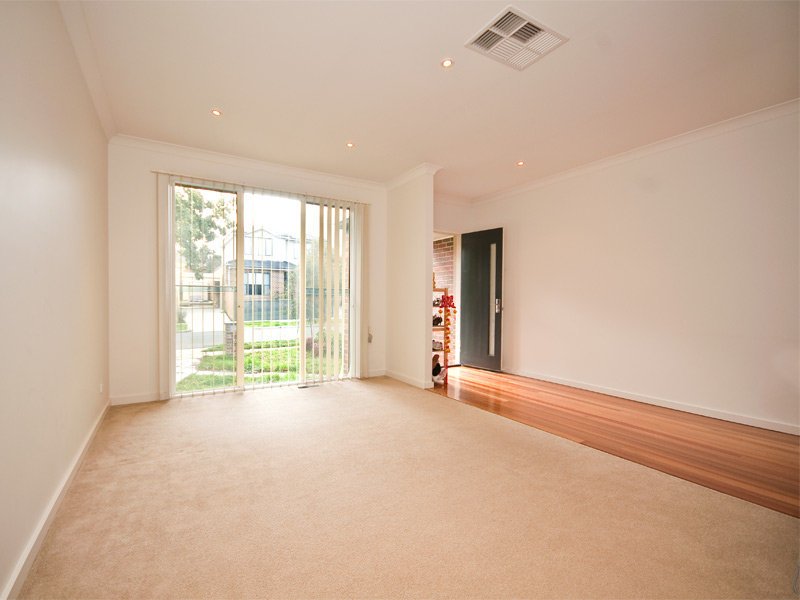 25a Jellicoe Street, Box Hill South image 6