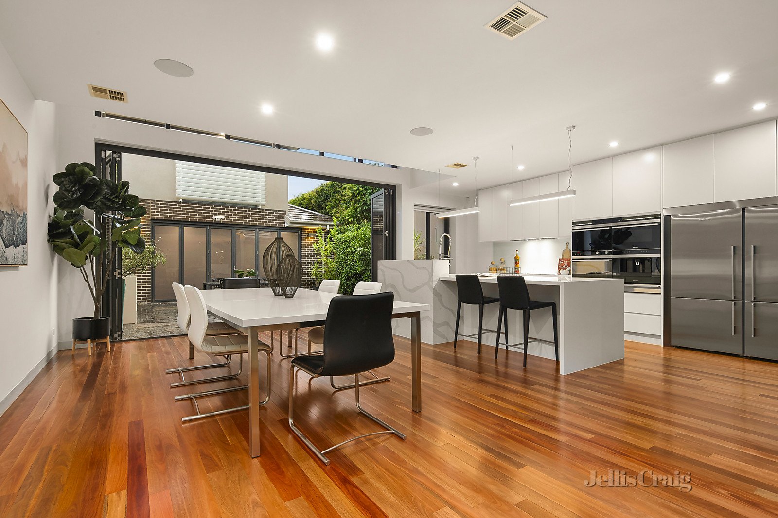 25A Salisbury Street, Moonee Ponds image 4