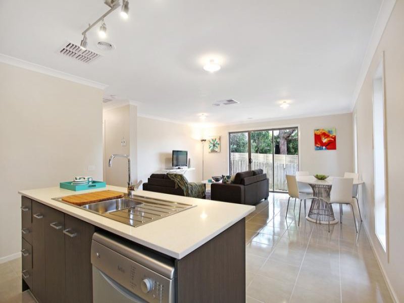 25A Taronga Crescent, Croydon image 5