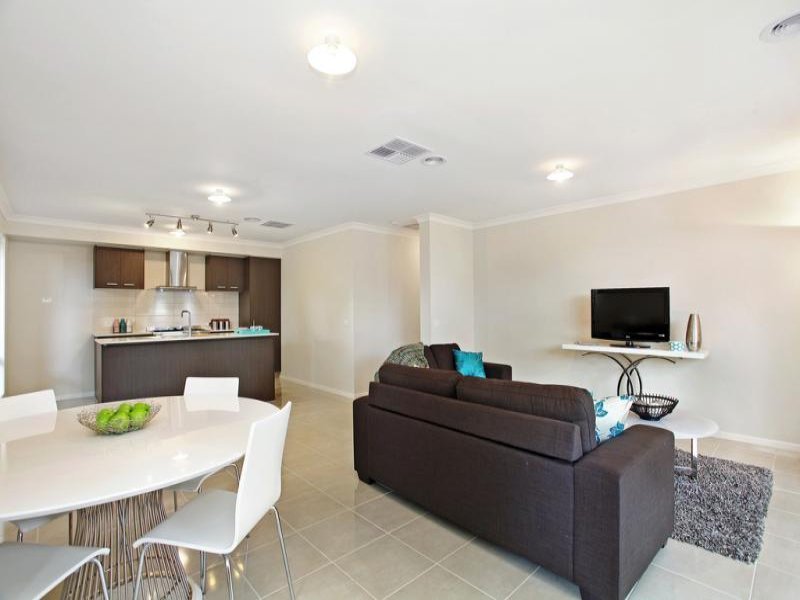25A Taronga Crescent, Croydon image 6