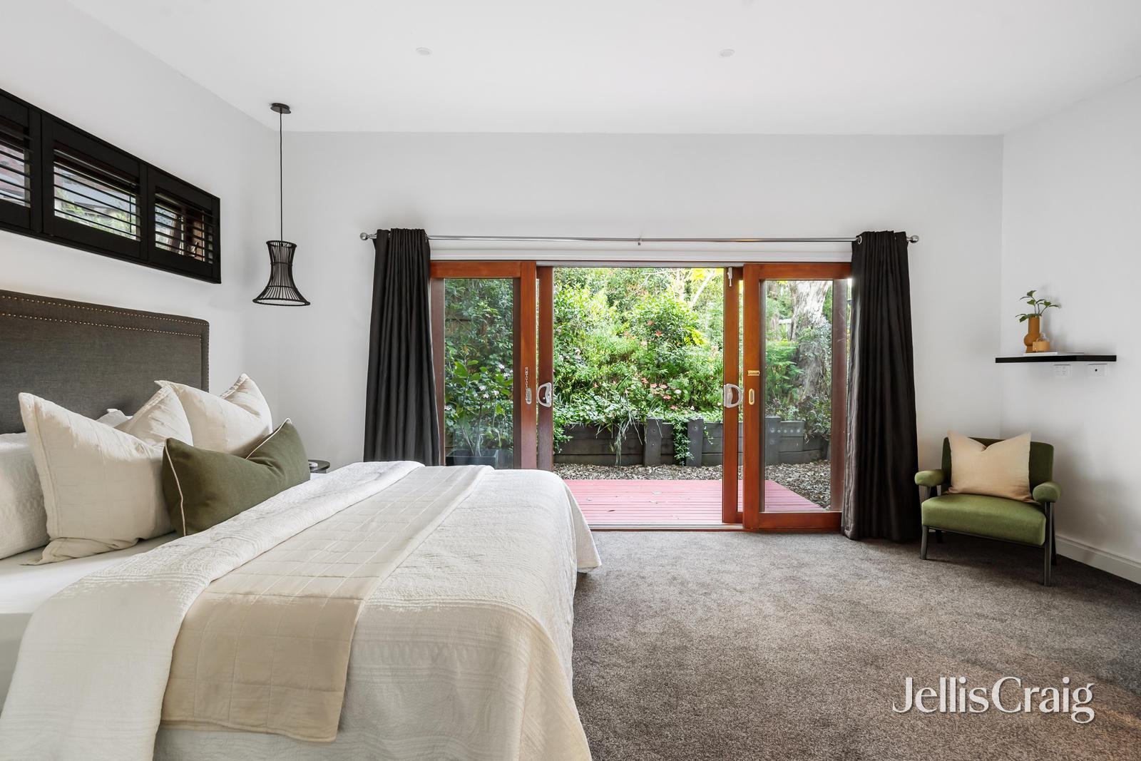 25b Elsa Court, Eltham image 11