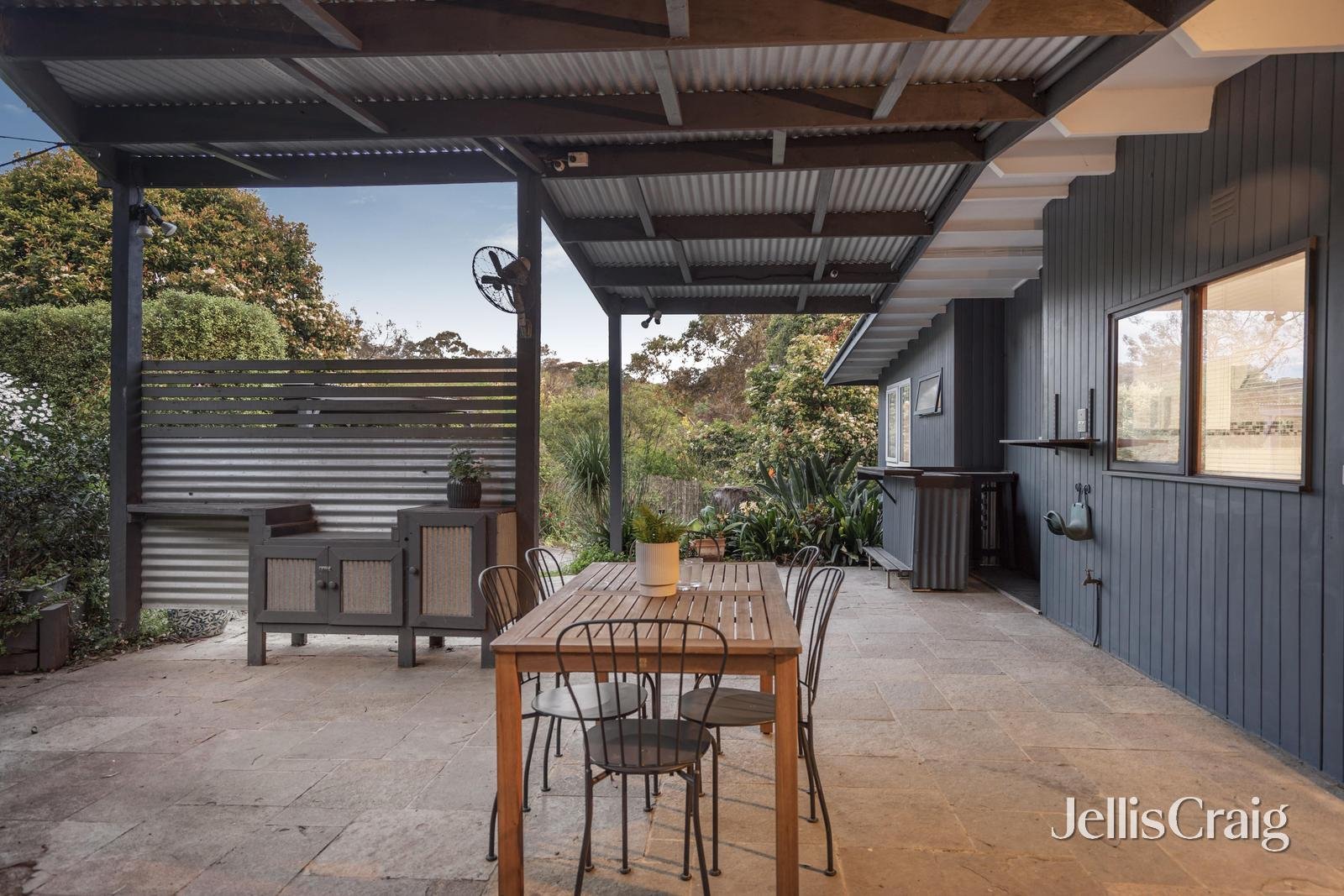 25b Elsa Court, Eltham image 16