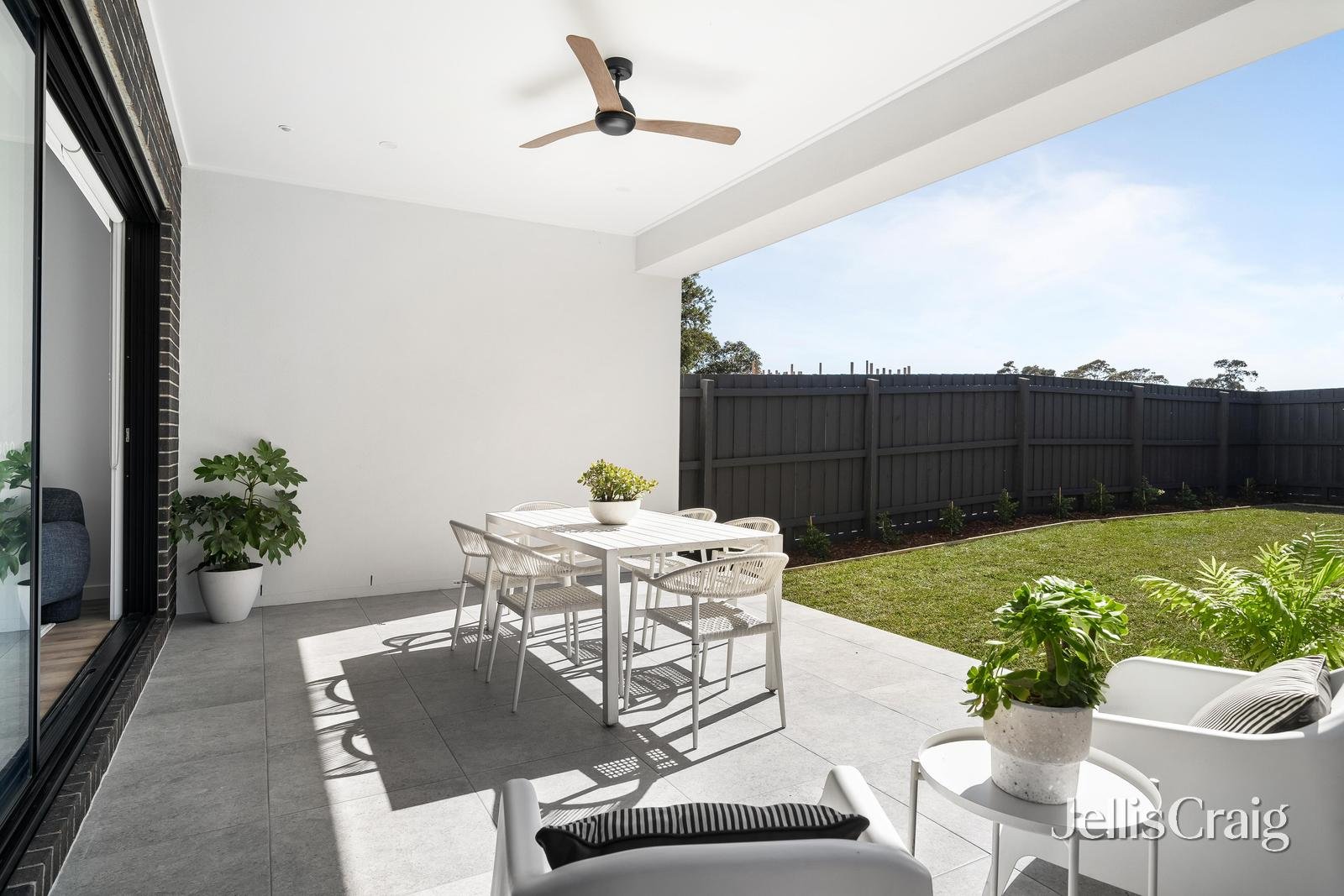 25b Hinkler Avenue, Bentleigh East image 5