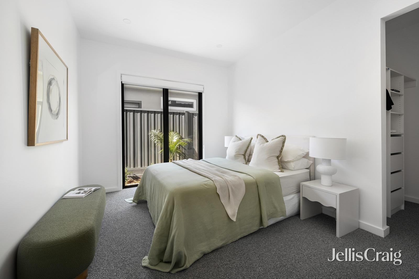 25b Hinkler Avenue, Bentleigh East image 7