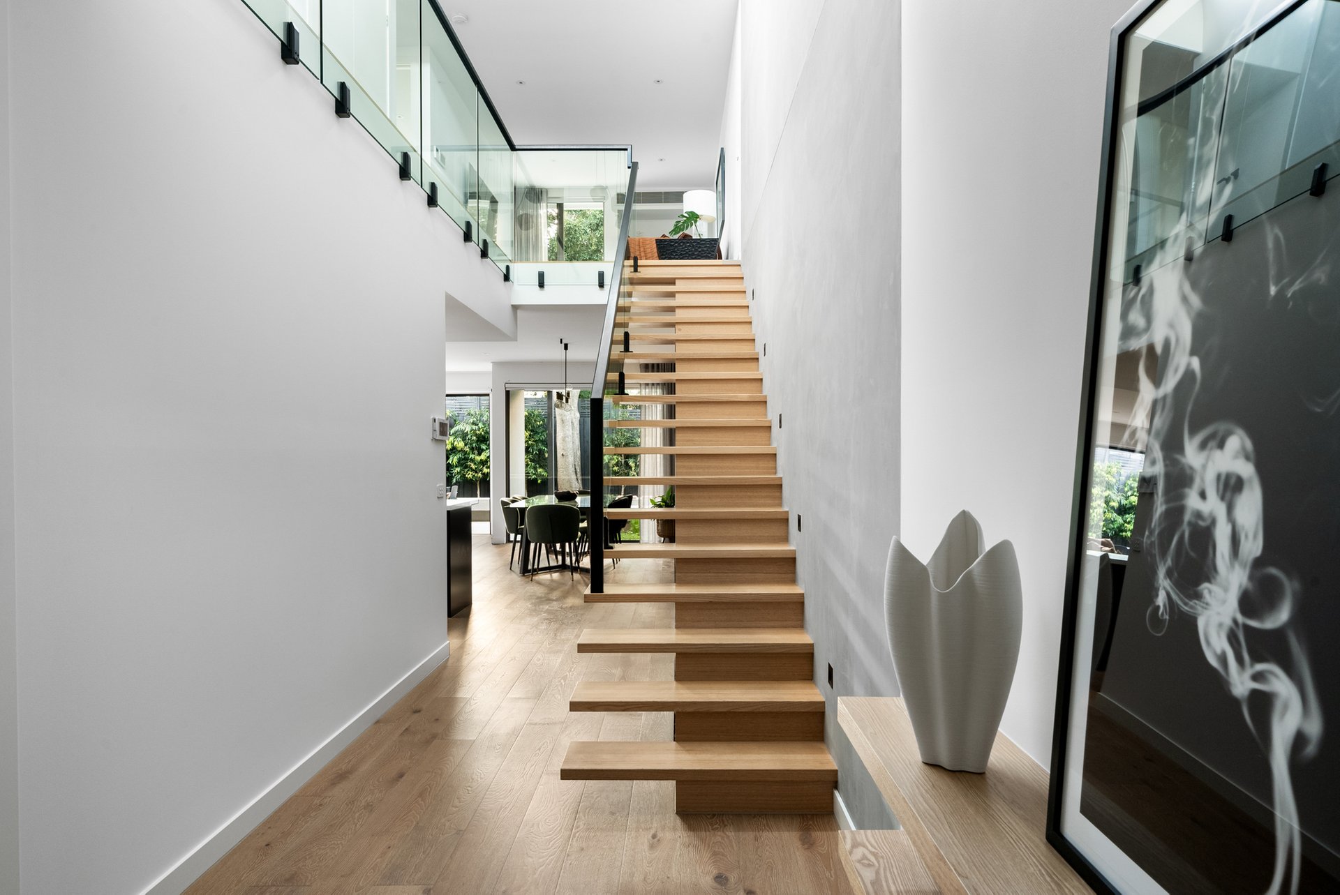 Property Gallery Thumbnail 9