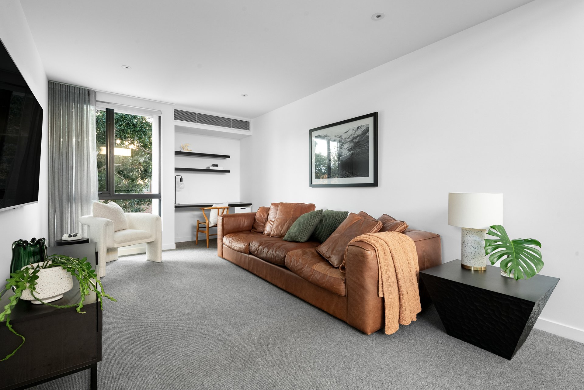 Property Gallery Thumbnail 10