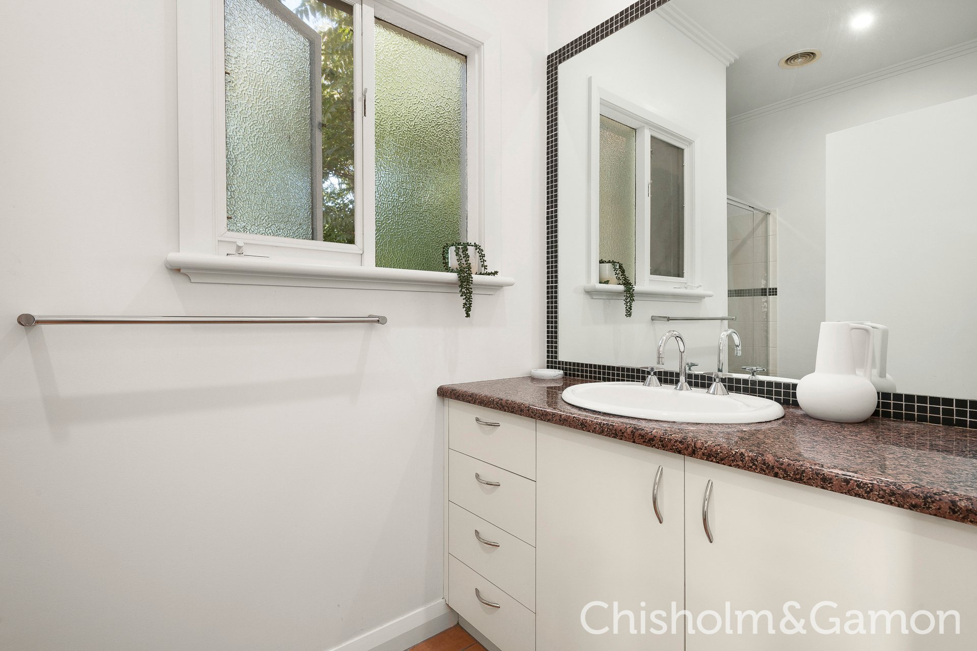 25C Thackeray Street, Elwood image 9