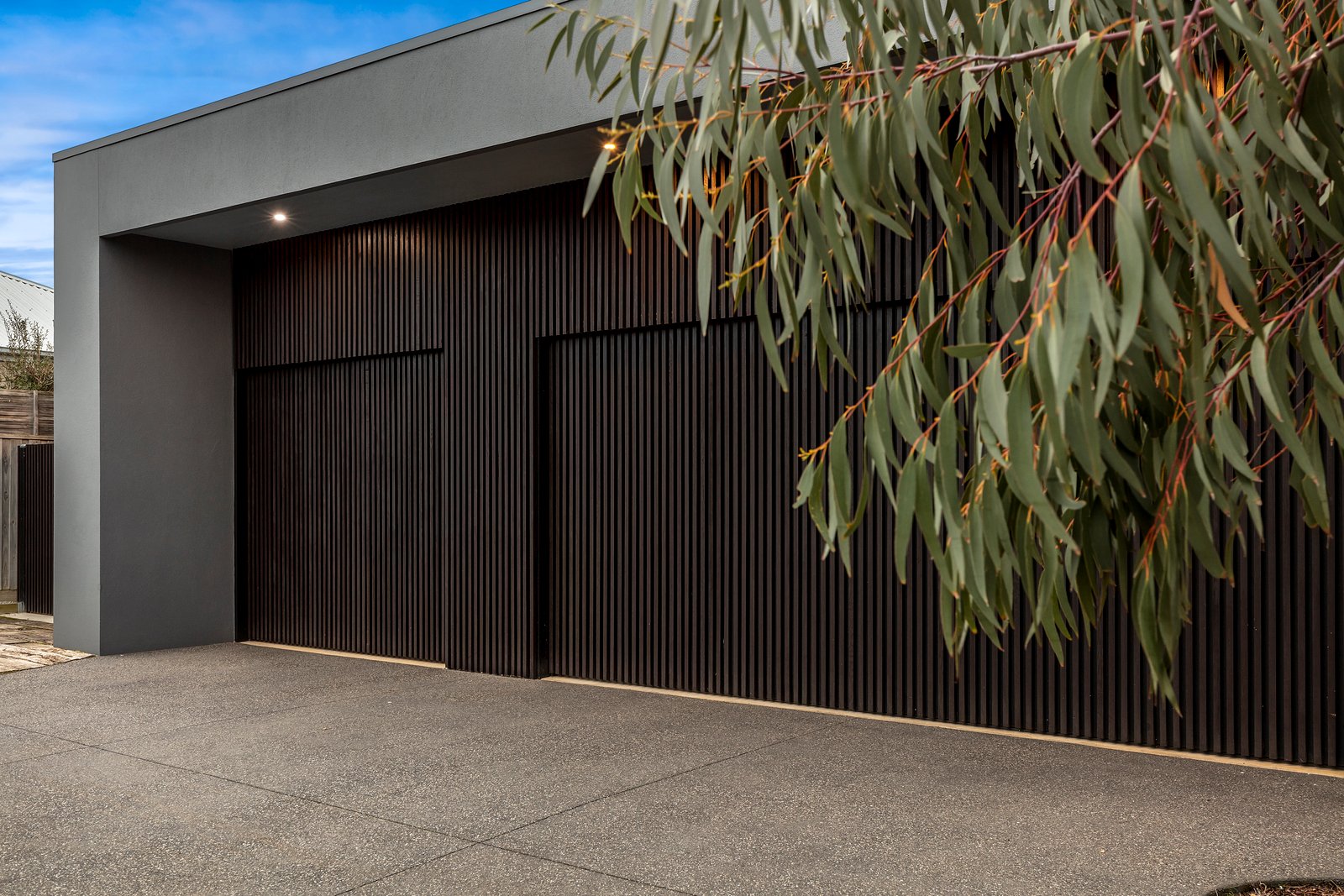 Property Gallery Thumbnail 3