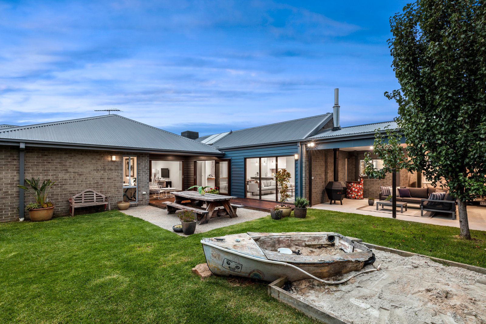 Property Gallery Thumbnail 4