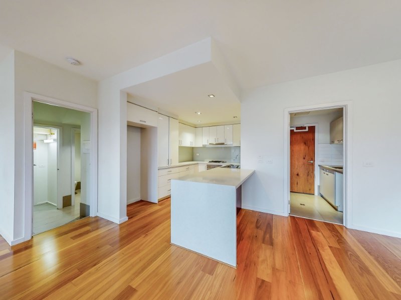 2/6-8 Carrington Street, Balwyn&nbsp;North image 3