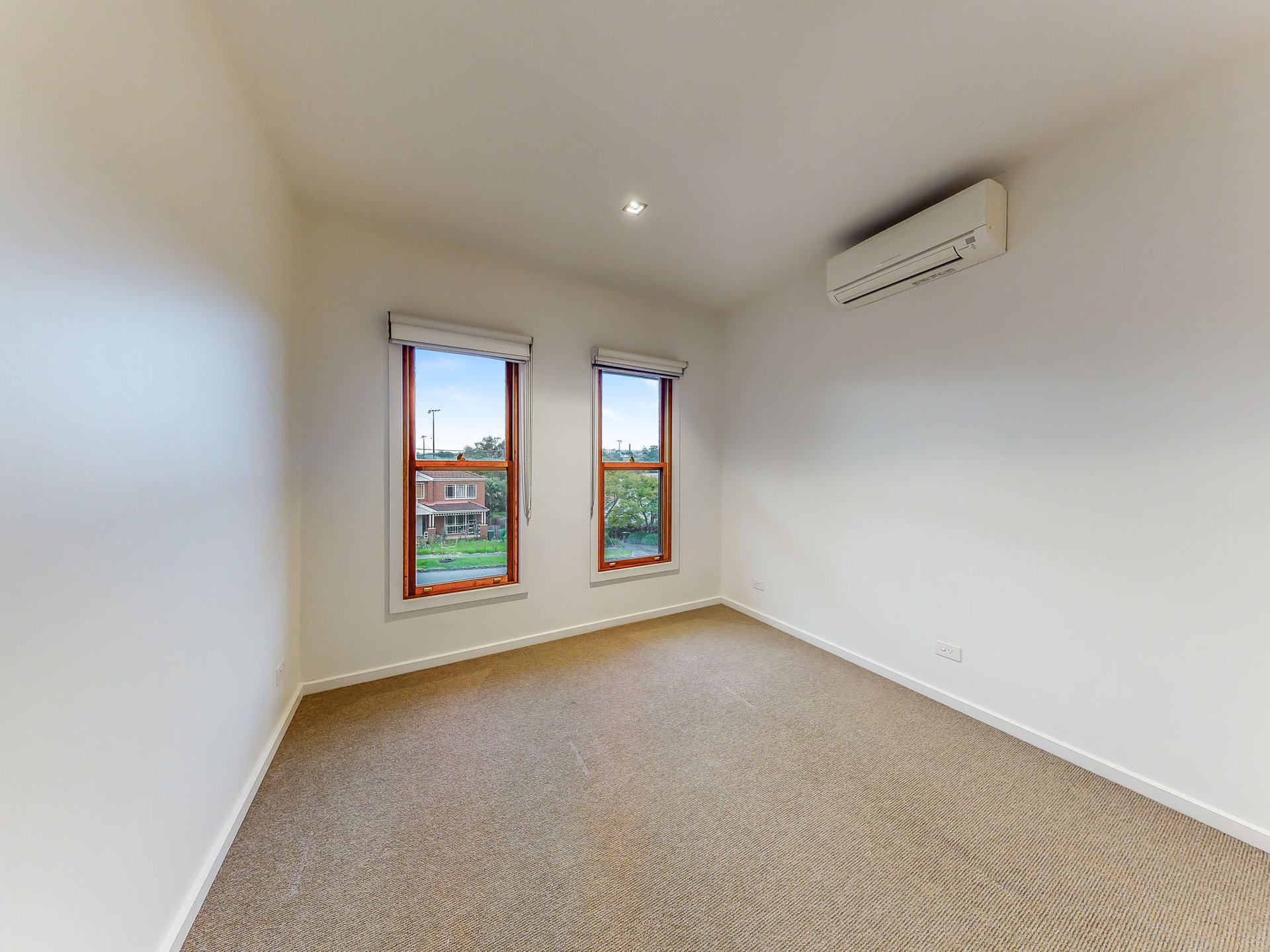 2/6-8 Carrington Street, Balwyn North image 6