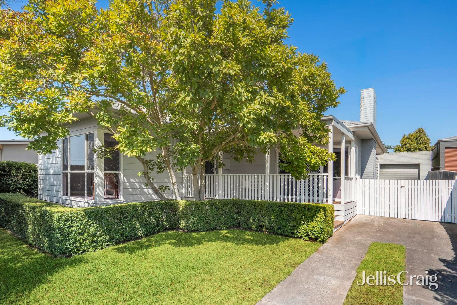 26 Alkoomi Avenue, Hamlyn&nbsp;Heights image 1