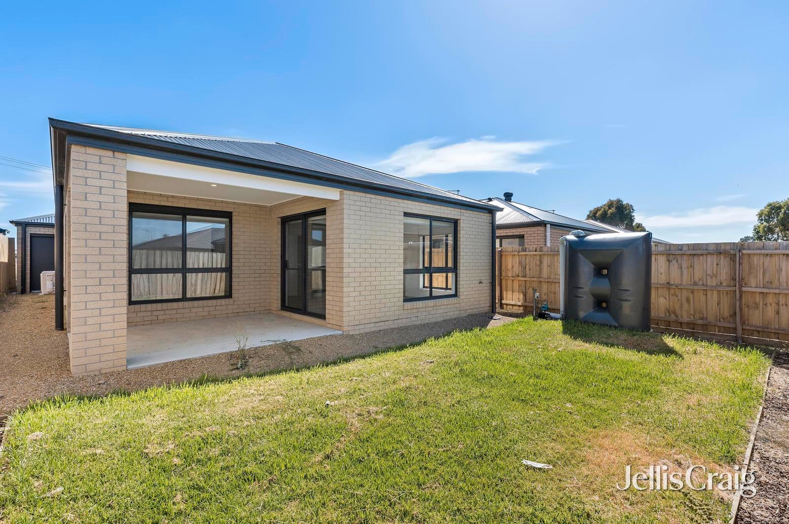 26 Alma Street, Sebastopol image 6