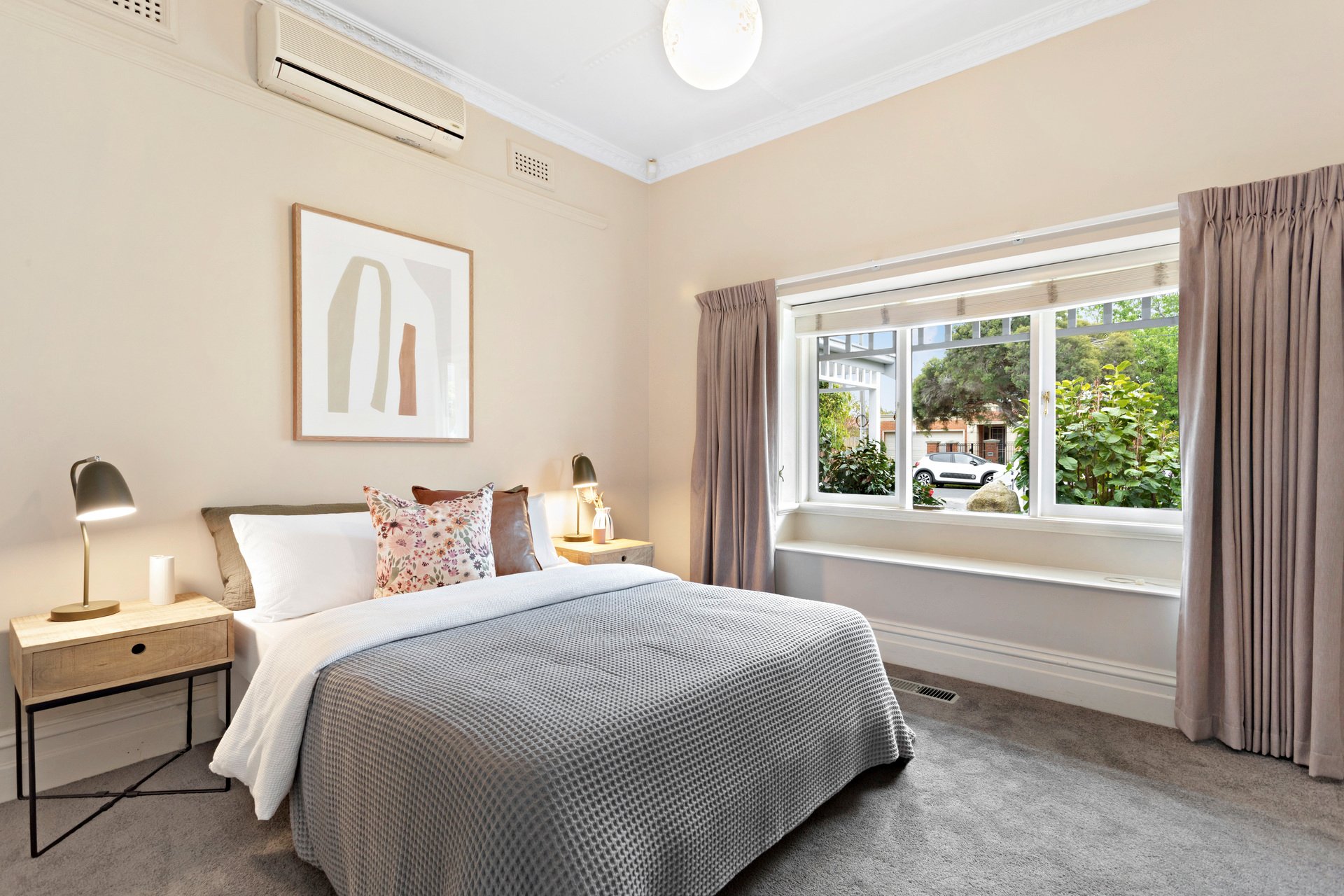 Property Gallery Thumbnail 8