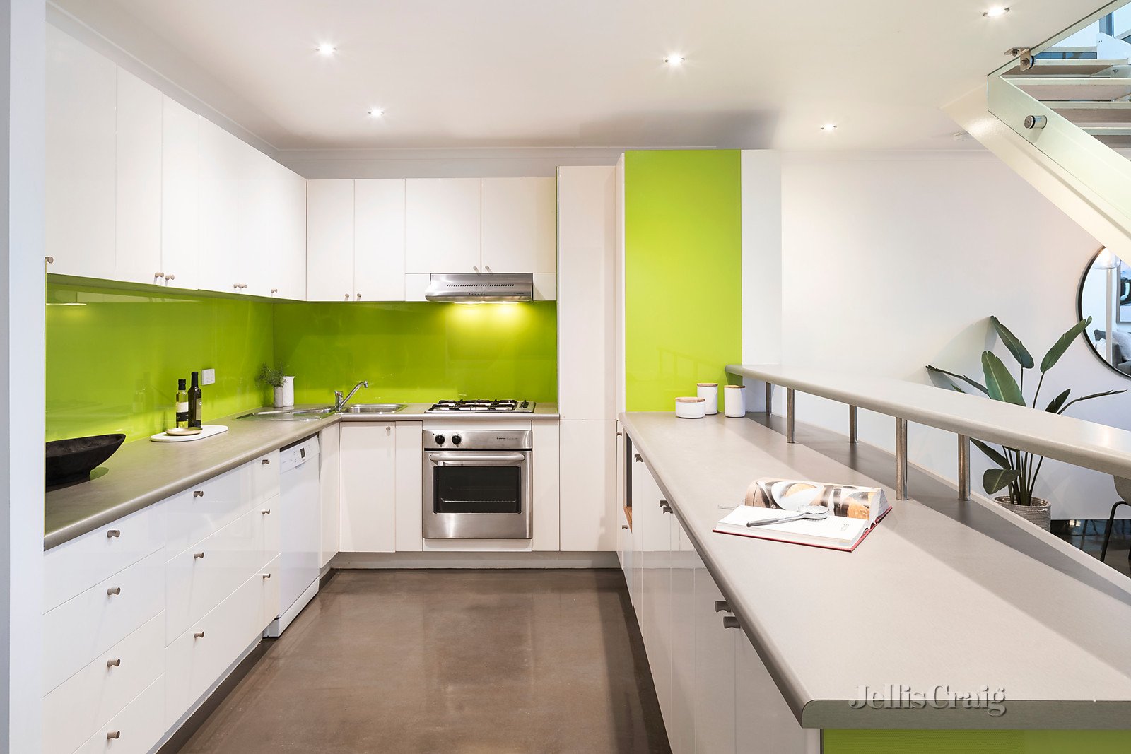 2/6 Anderson Street, Clifton Hill image 7